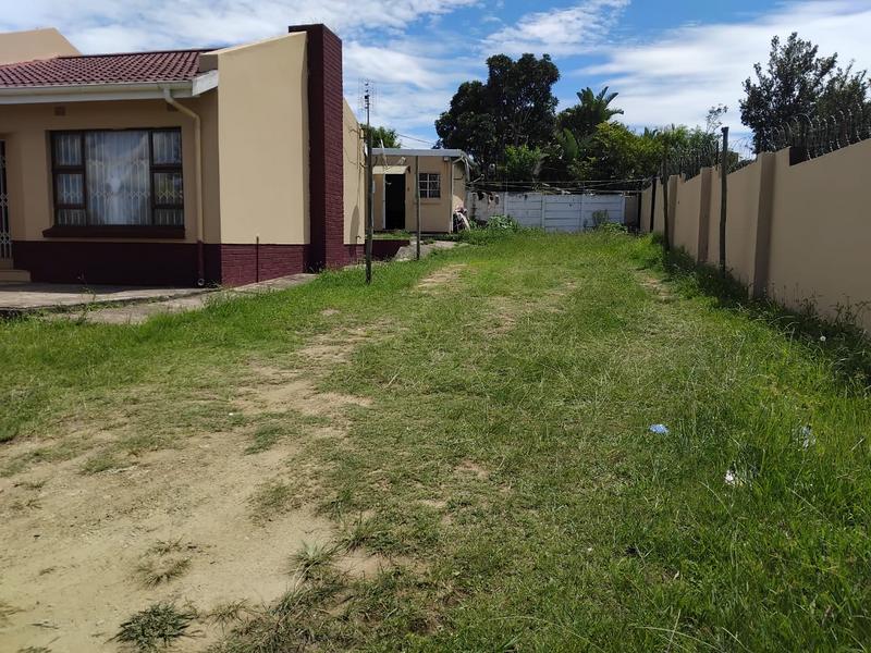 6 Bedroom Property for Sale in Southernwood Eastern Cape